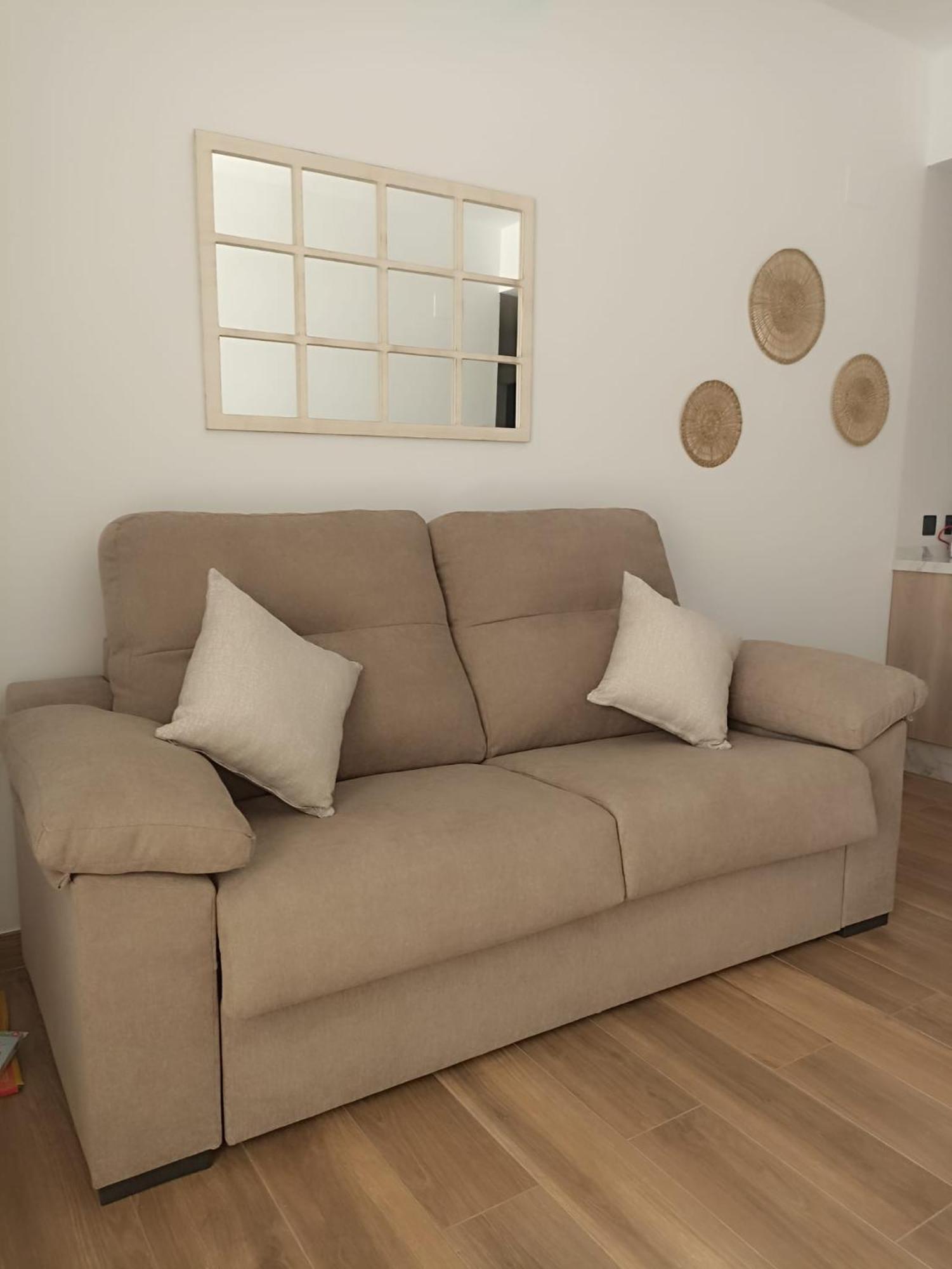 Apartamento Nuevo Centrico Con Aparcamiento Privado Incluido الكالا ذي غواذَيْرا المظهر الخارجي الصورة