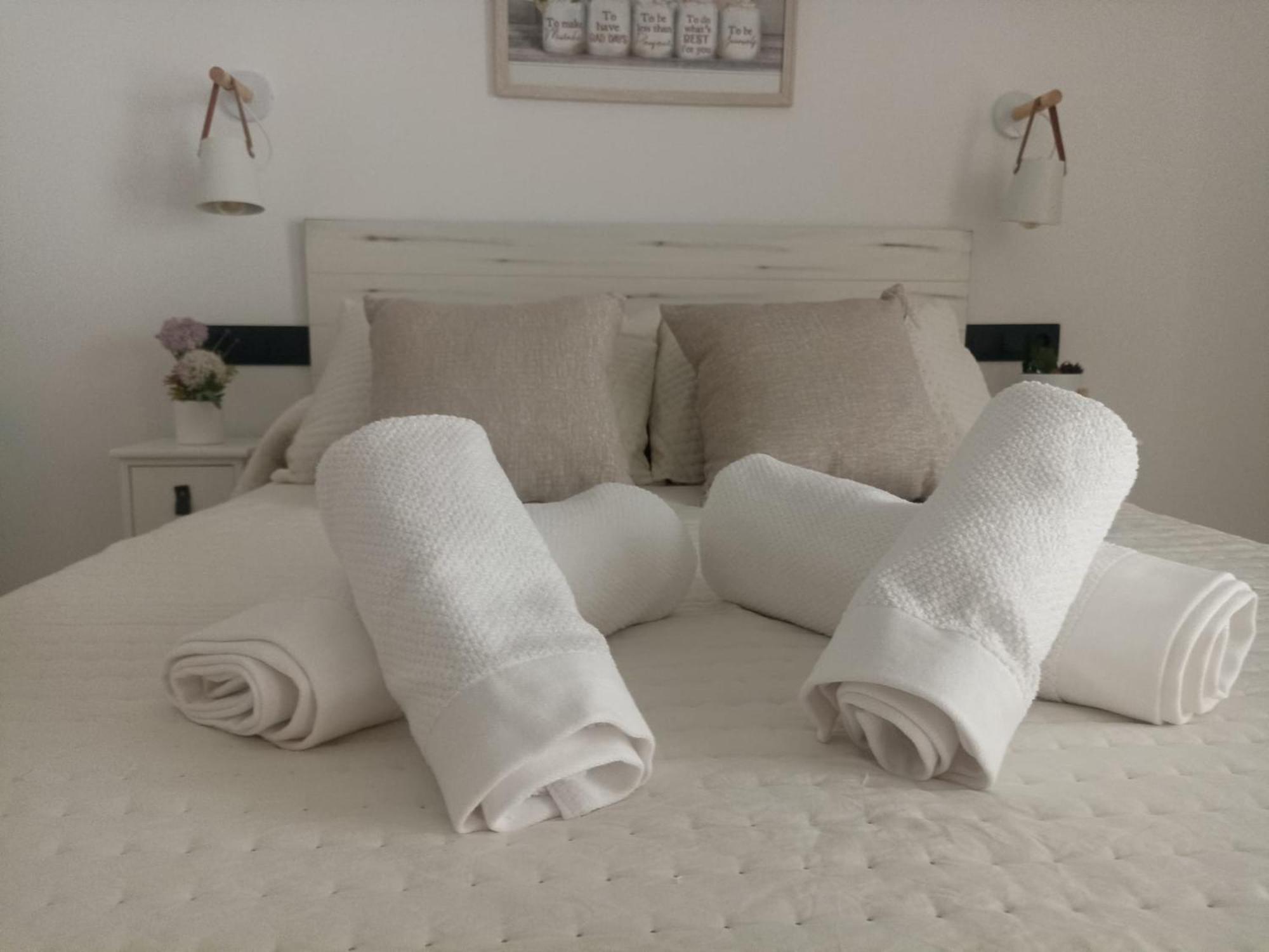 Apartamento Nuevo Centrico Con Aparcamiento Privado Incluido الكالا ذي غواذَيْرا المظهر الخارجي الصورة