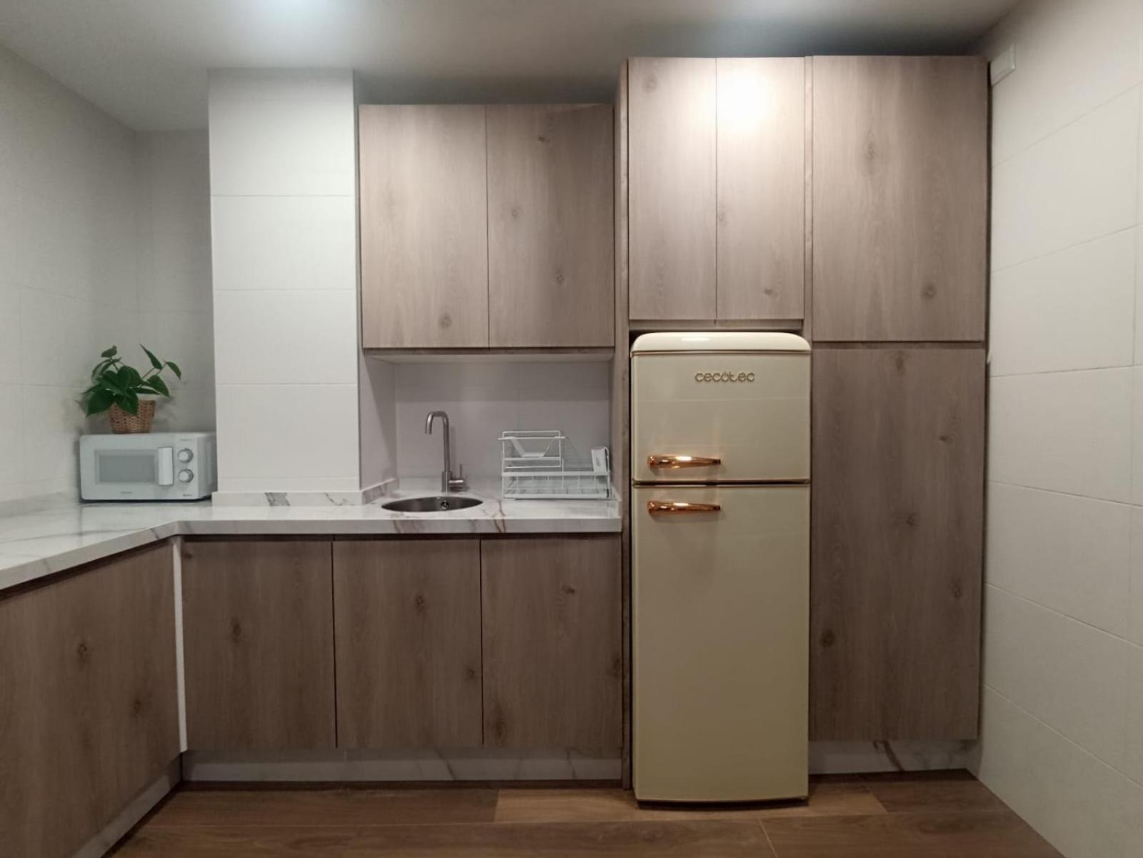 Apartamento Nuevo Centrico Con Aparcamiento Privado Incluido الكالا ذي غواذَيْرا المظهر الخارجي الصورة